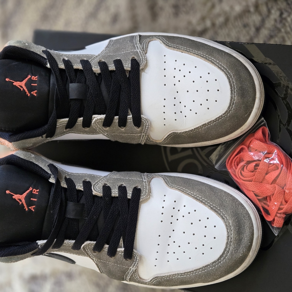 Air Jordan 1 Low SE